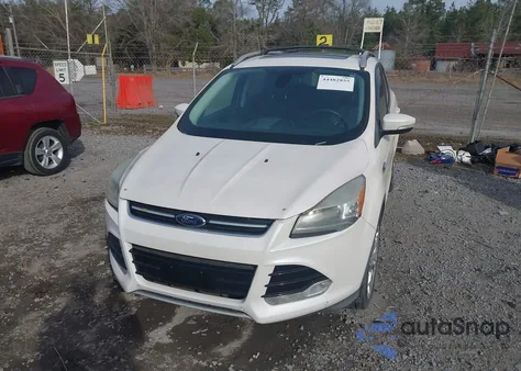 2013 Ford Escape Titanium z USA, uszkodzony, nr VIN 1FMCU9J97DUB42682